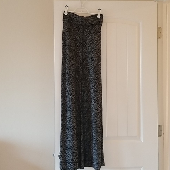 Loft Lou & Grey Maxi Skirt - Picture 2 of 4